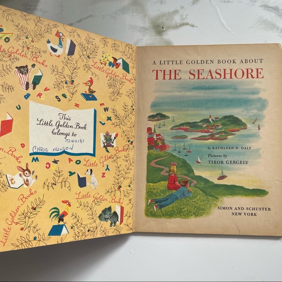 A Little Golden Book - About the Seashore - Picture 2 of 10